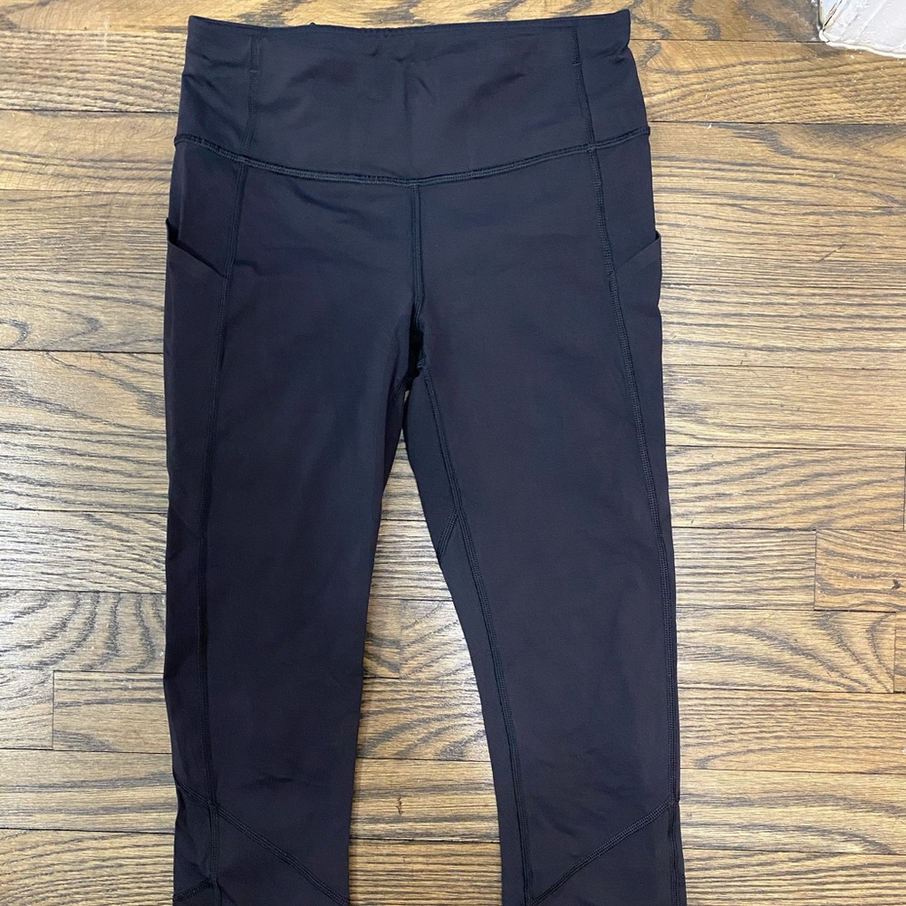 Lululemon Black Cropped Leggings Sz4